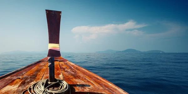 Boat in the sea — Stock Photo, Image