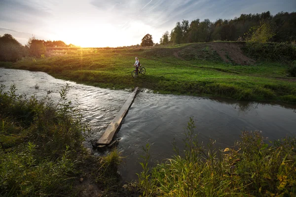 Pyöräily — kuvapankkivalokuva