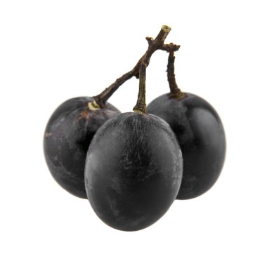 Beyaz arkaplanda izole edilmiş üzümler