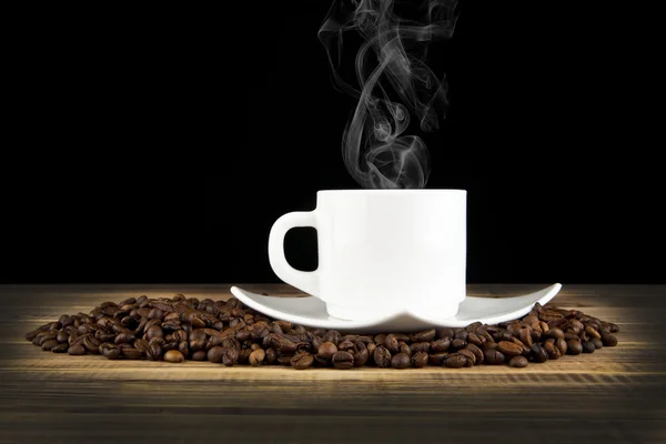 Tahıllı bir fincan kahve. — Stok fotoğraf