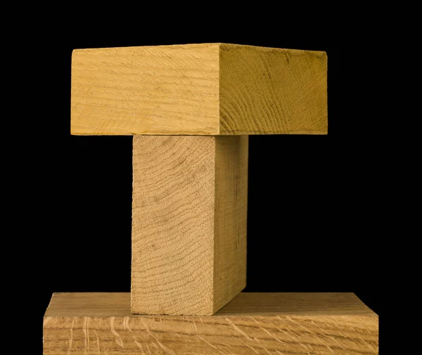 木製のブロック 黒の背景に隔離されたボード — ストック写真