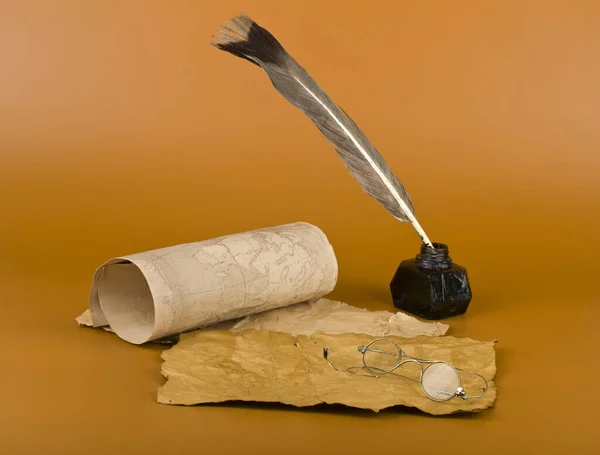 Old Paper Inkwell Pen Brown Background Close — Stock Photo, Image