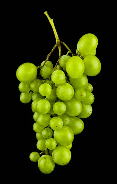 Racimo Uvas Verdes Aisladas Sobre Fondo Negro Cerca — Foto de Stock