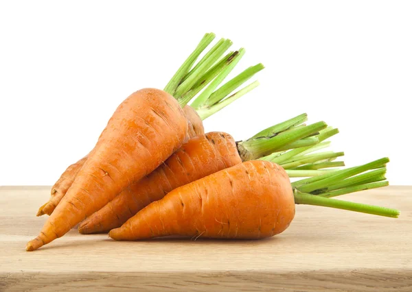 Zanahorias sobre blanco — Foto de Stock