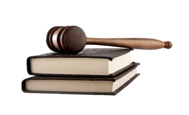 tahta çekiç ve bir kitap