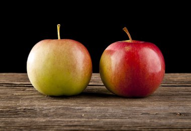 Sulu Kırmızı elma