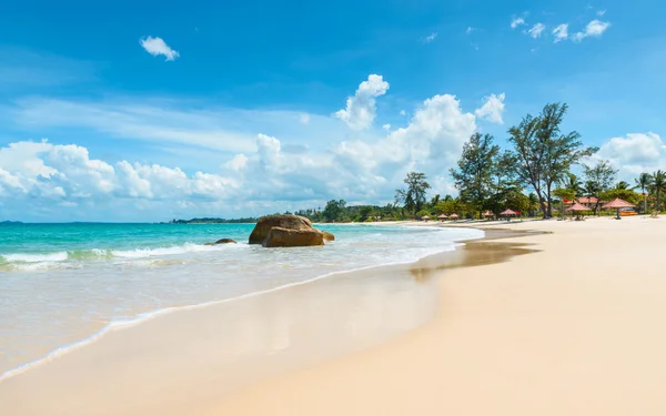 Plage en Indonésie — Photo