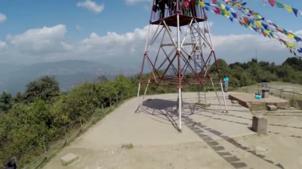 Nagarkot uitzicht toren drone beelden — Stockvideo
