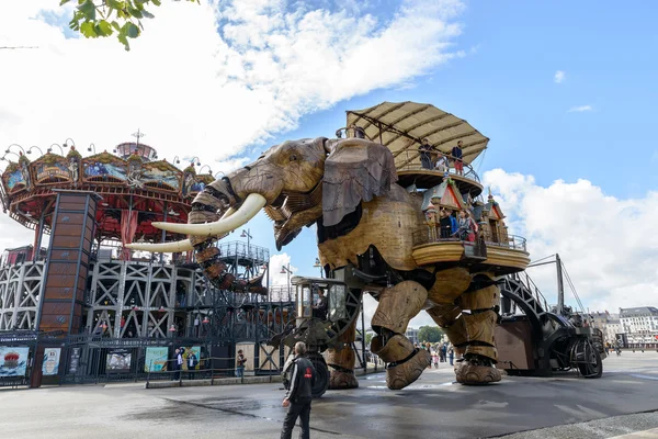 Il grande elefante di Nantes — Foto Stock