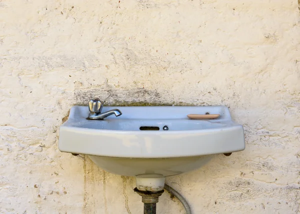 En Outdoor-sink — Stockfoto