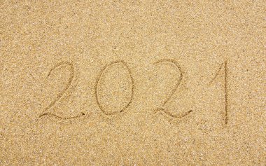 2021 'de kumsalda yazılmış.