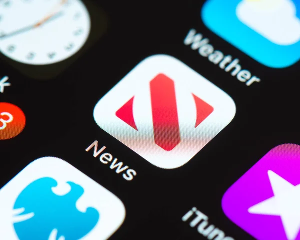 Nieuws app icoon op Apple iPhone scherm — Stockfoto