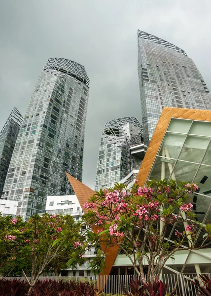 Reflexões na Baía de Keppel em Singapura — Fotografia de Stock