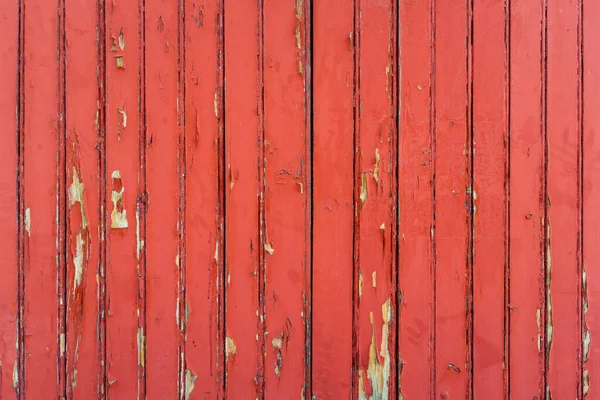 Röd vittrad trävägg — Stockfoto