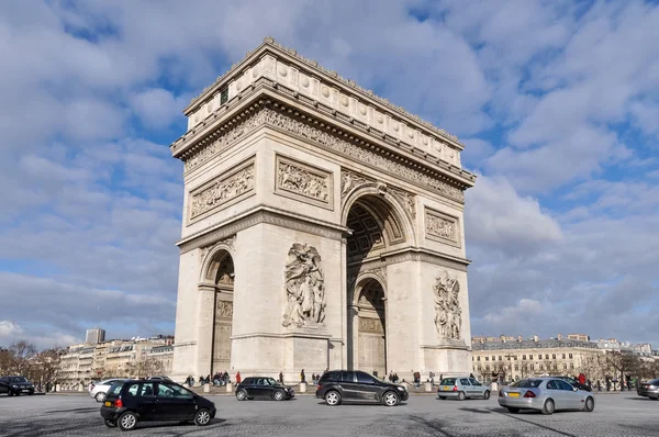 El Arco del Triunfo en París — Foto de Stock