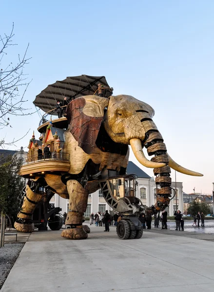 O Grande Elefante em Nantes — Fotografia de Stock