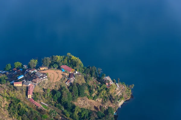 Vista aerea del lago Phewa in Nepal — Foto Stock