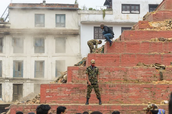 Terremoto nepal em kathmandu — Fotografia de Stock