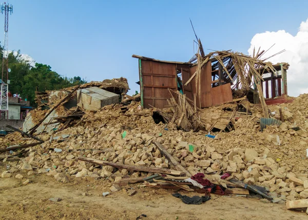 Kot Danda aldeia após terremoto — Fotografia de Stock