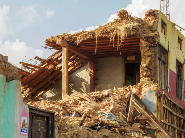 Kot Danda aldeia após terremoto — Fotografia de Stock