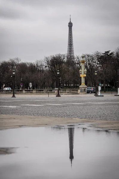 Az Eiffel-torony Párizsban — Stock Fotó