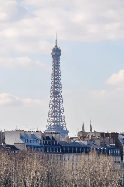 Eiffel torony Párizsban — Stock Fotó