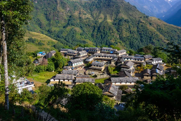 Villaggio di Ghandruk nella regione dell'Annapurna — Foto Stock
