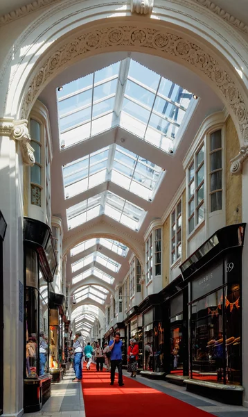 Burlington Arcade в Лондоне, Великобритания — стоковое фото