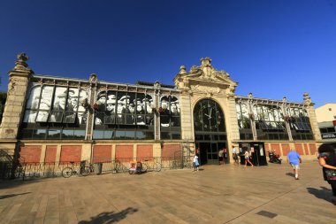 Narbonne ville et ses anıtlar