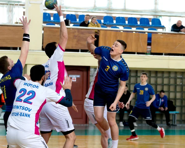 Oessa Ukraine 2021年4月23日 Handball ウクライナ男子ハンドボール連盟 Match Odessa モーターシッチ ザポロジー 男子ハンドボールの試合中の行動 — ストック写真