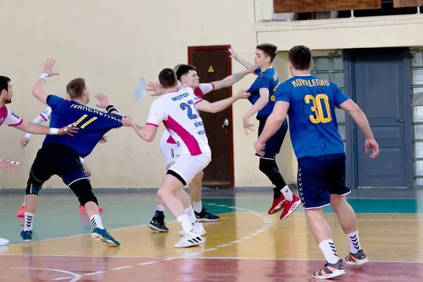 Oessa Ukraine 2021年4月23日 Handball ウクライナ男子ハンドボール連盟 Match Odessa モーターシッチ ザポロジー 男子ハンドボールの試合中の行動 — ストック写真