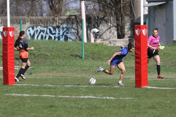 Odessa Ukraine April 2021 Cup Ukraine Women Rugby Teams 敖德萨蓝色基辅航空橙色女子橄榄球比赛的紧张时刻 — 图库照片