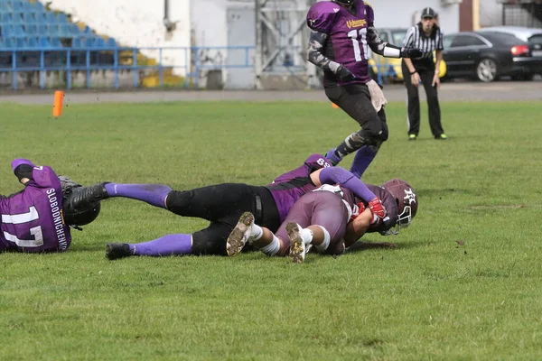 Odessa Ucrania Mayo 2021 Fútbol Americano Césped Duelo Duro Una —  Fotos de Stock