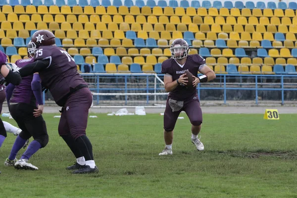 Odessa Ukraine Mei 2021 Amerikaans Voetbal Het Gras Een Zwaar — Stockfoto