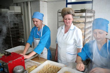Odessa, Ukrayna - 7 Temmuz 2007: Üretim o için fabrika