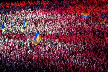 Odessa, Ukrayna - 28 Haziran 2014: İnsanların büyük bir kalabalığa 