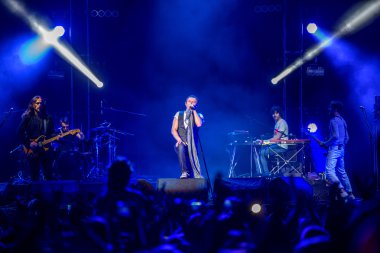 Odessa, Ukrayna - 28 Haziran 2014: İnsanların büyük bir kalabalığa 