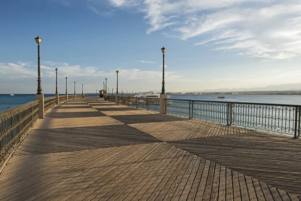 Scenic View Large Wooden Jetty Pier Sea Tropical Coastal Seaside Stockfoto