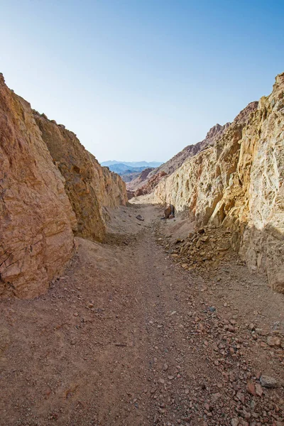 Landschap Landschappelijk Uitzicht Canyon Vallei Verlaten Dorre Oostelijke Woestijn Bergketen — Stockfoto