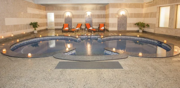 Large jacuzzi in a health spa — Stock Photo, Image