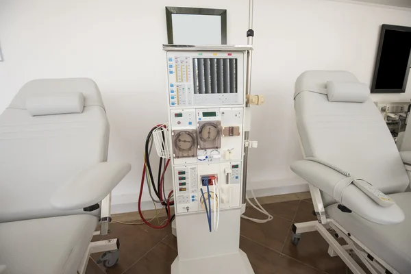 Machine de dialyse dans un centre médical — Photo