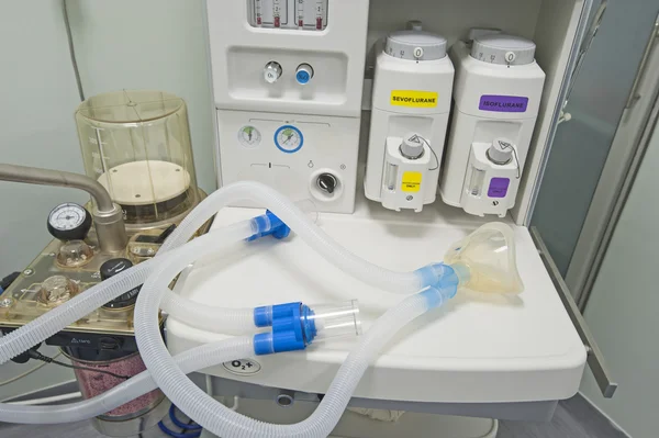 Primer plano de la máquina de ventilación del hospital —  Fotos de Stock