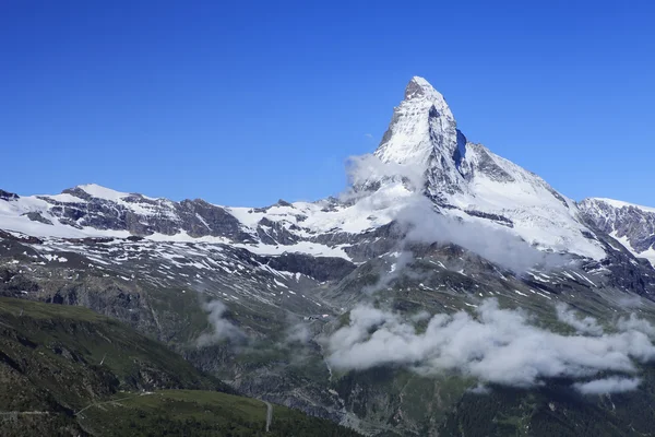 İsviçre ikonik Matterhorn tepe — Stok fotoğraf