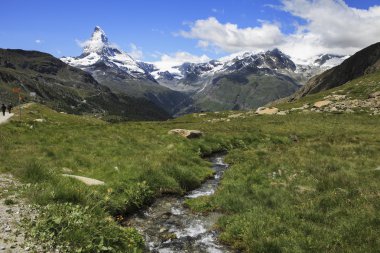 akış ve swiss dağlar
