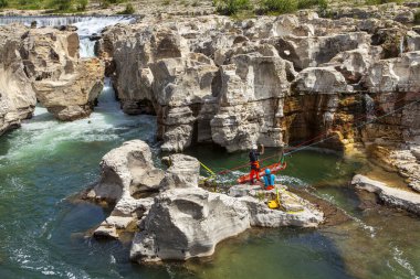 İtfaiyecilerin kurtarma tatbikatı 