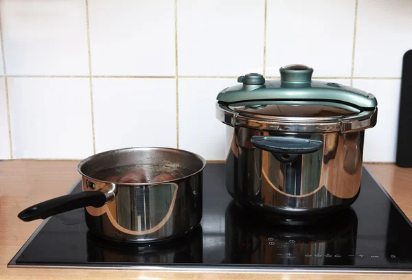 Keuken gereedschap op de — Stockfoto