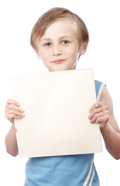 Jongen op een witte achtergrond met lege boad — Stockfoto