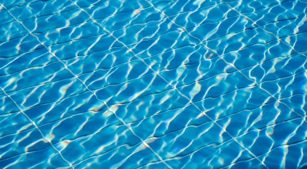 Zwembad water textuur — Stockfoto