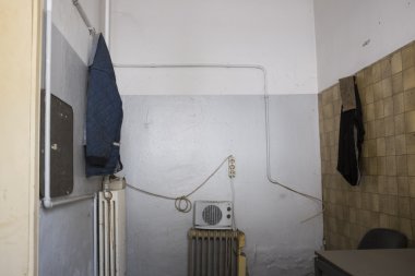 Terk Edilmiş Fabrika