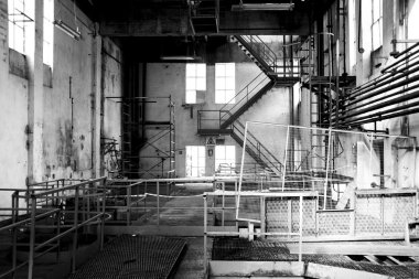 Terk Edilmiş Fabrika